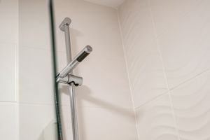 Photo 25- click for photo gallery